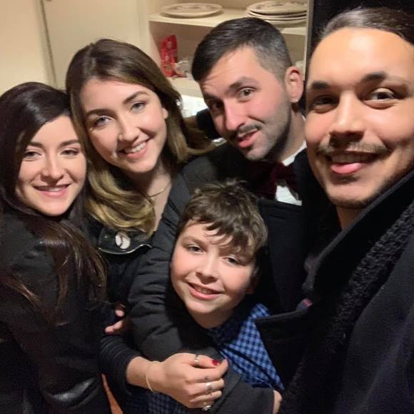 Meet your Posher, Lucas - Picture 1 of 1